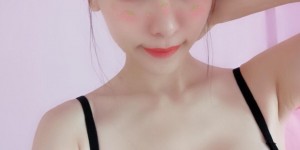 【EV女孩】正妹保險經紀人「蕭心雅」逆天長腿好性感　網友：什麼保單我都簽