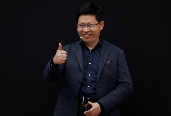 余承东发文纪念入职华为32周年:奋斗者一直还在奋斗路上 余承东发文纪念入职华为32周年:奋斗者一直还在奋斗路上