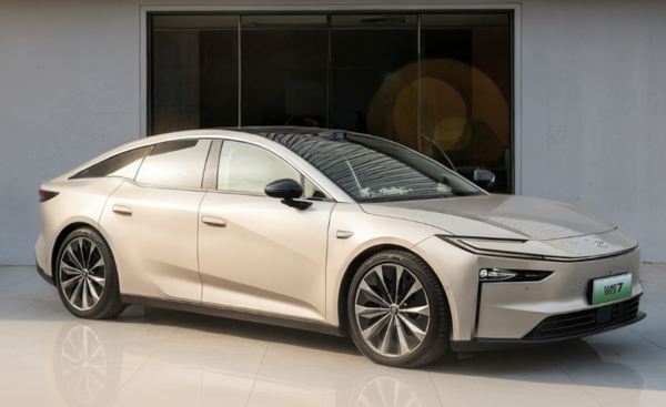 广汽丰田铂智7 广汽丰田铂智7预售发布会定档3月5日 搭载鸿蒙座舱5.0